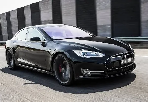 Tesla Model S P90D 2016